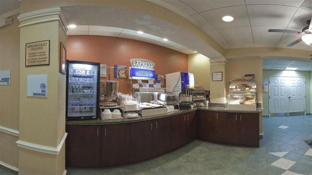 Holiday Inn Express Hotel & Suites Alcoa Knoxville Airport By Ihg Exterior foto