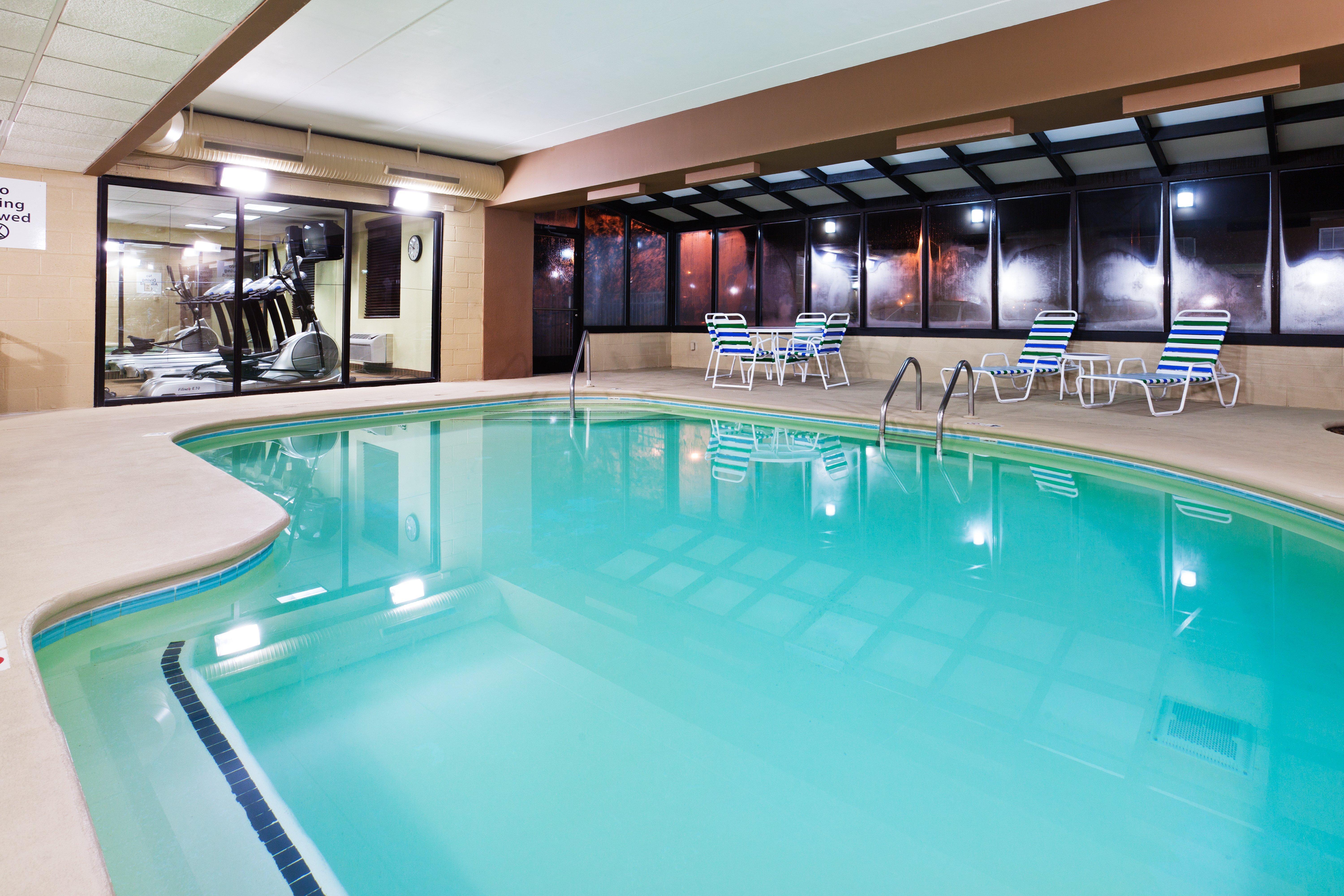 Holiday Inn Express Hotel & Suites Alcoa Knoxville Airport By Ihg Exterior foto