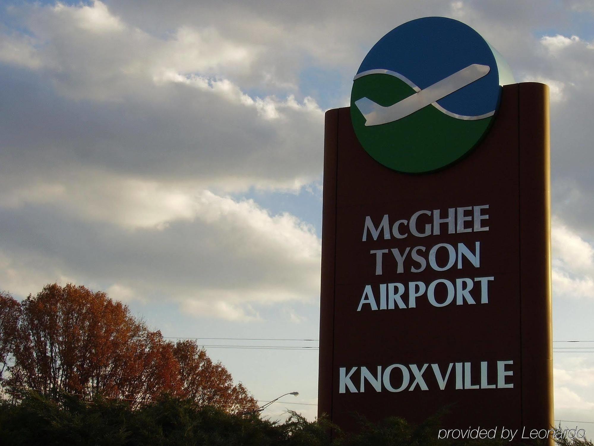 Holiday Inn Express Hotel & Suites Alcoa Knoxville Airport By Ihg Exterior foto