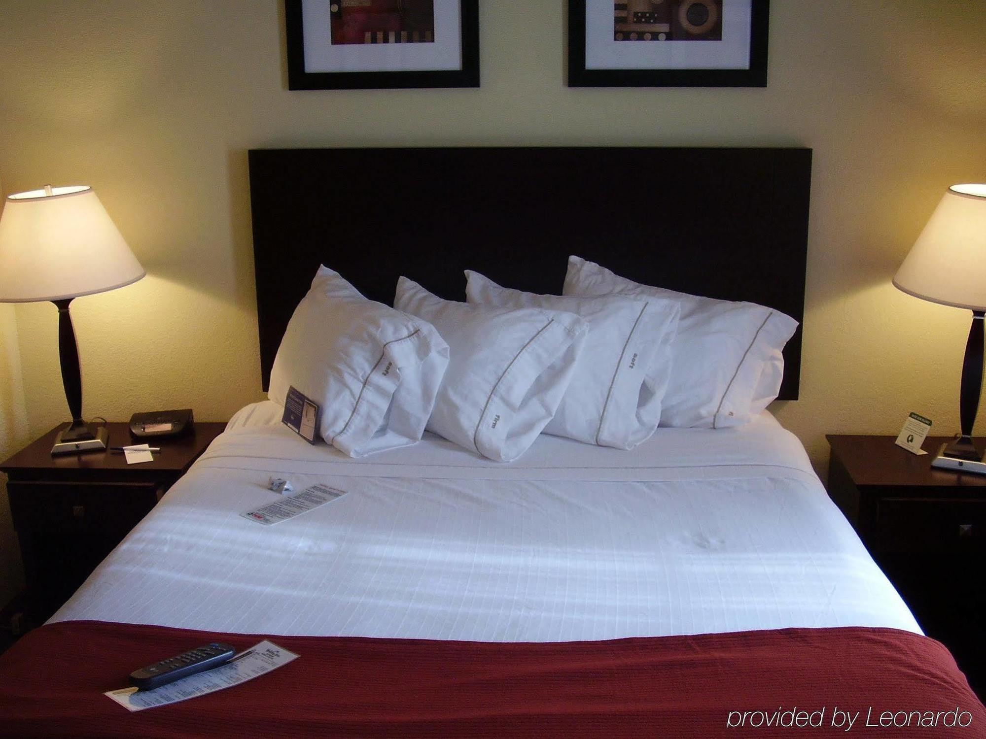 Holiday Inn Express Hotel & Suites Alcoa Knoxville Airport By Ihg Exterior foto