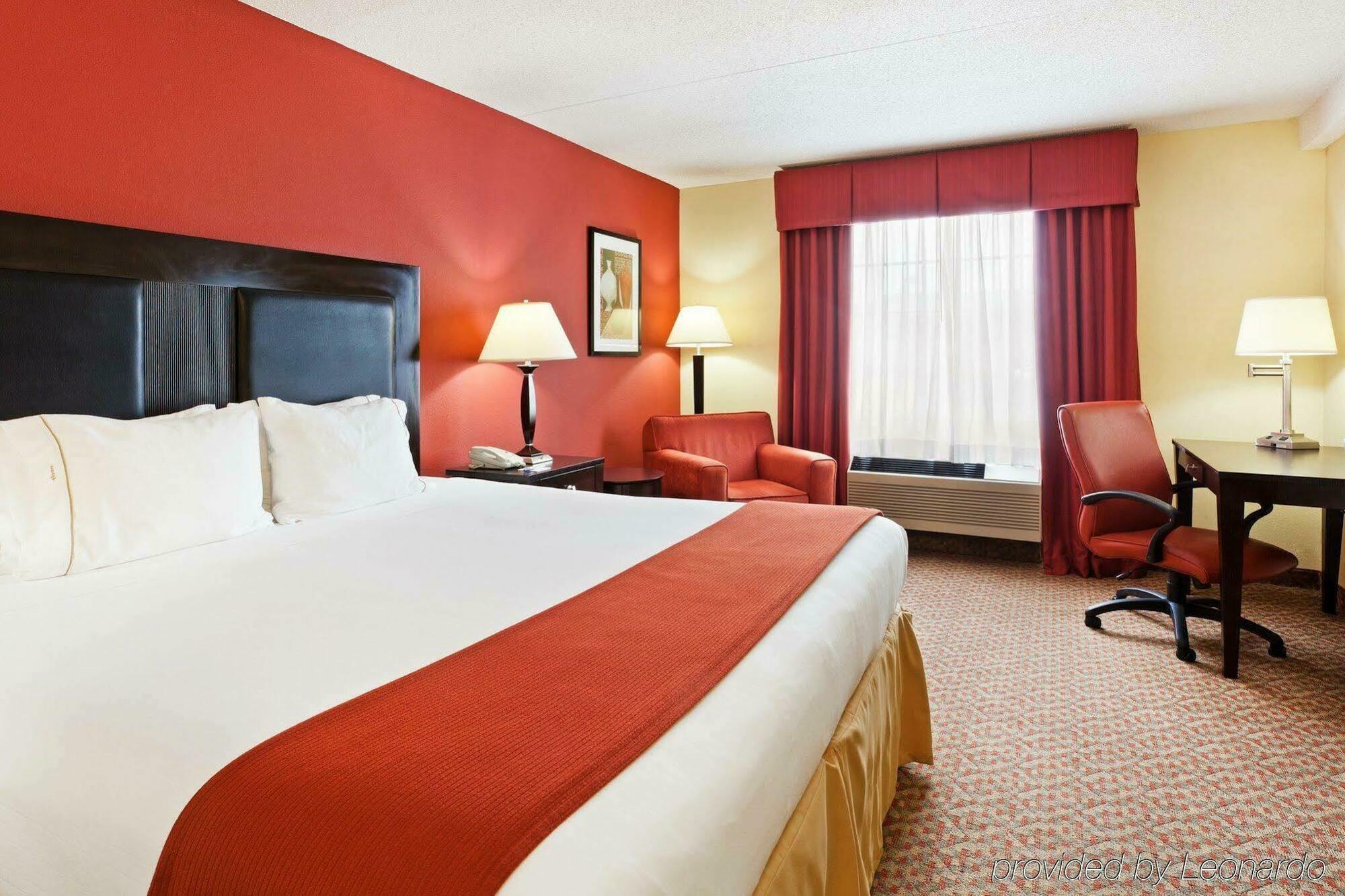Holiday Inn Express Hotel & Suites Alcoa Knoxville Airport By Ihg Exterior foto